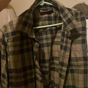 A cute shirt to layer over for fall! Or ur scarecrow